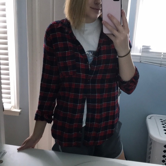 Hollister flannel - Picture 3 of 8